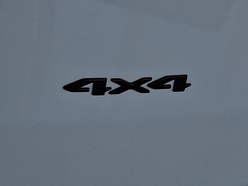 new 2026 Jeep Cherokee car, priced at $42,220