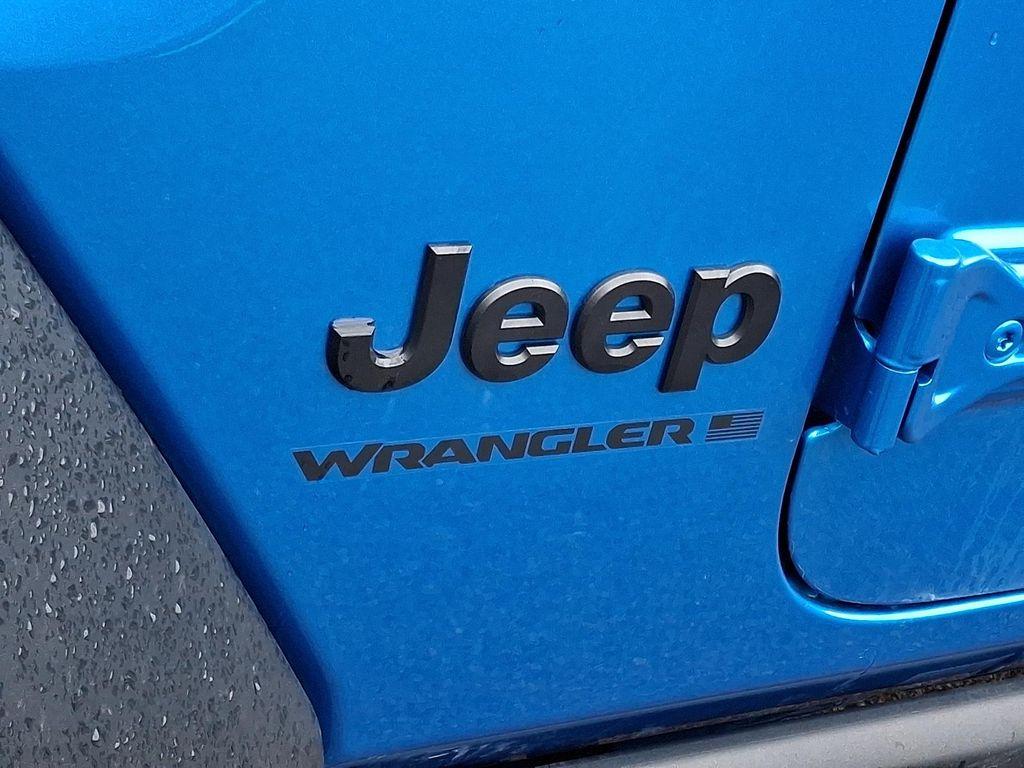 new 2026 Jeep Wrangler car, priced at $58,445