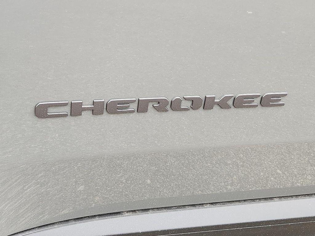 new 2026 Jeep Cherokee car, priced at $42,815