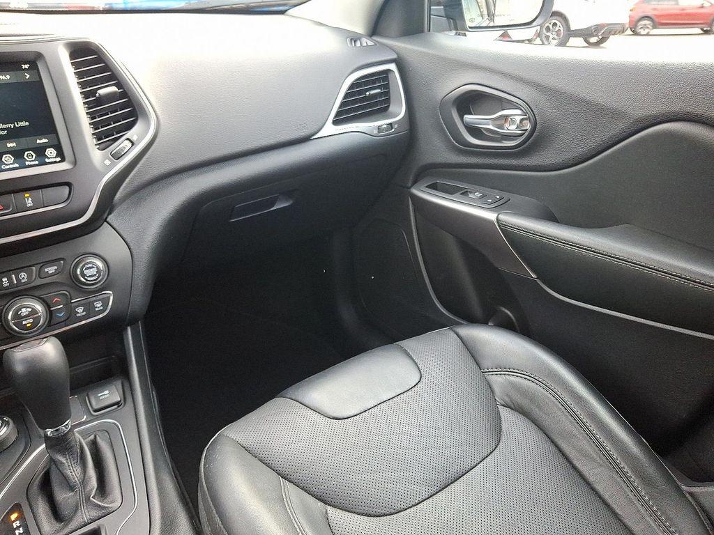 used 2022 Jeep Cherokee car, priced at $27,513