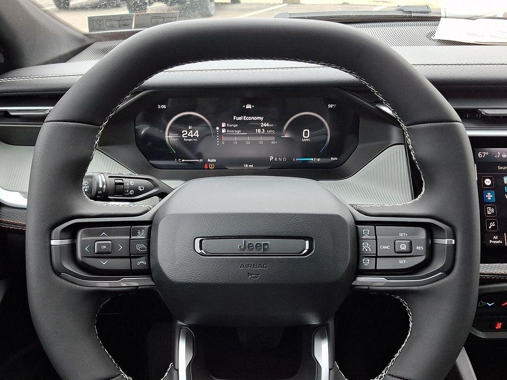 new 2026 Jeep Cherokee car, priced at $42,815