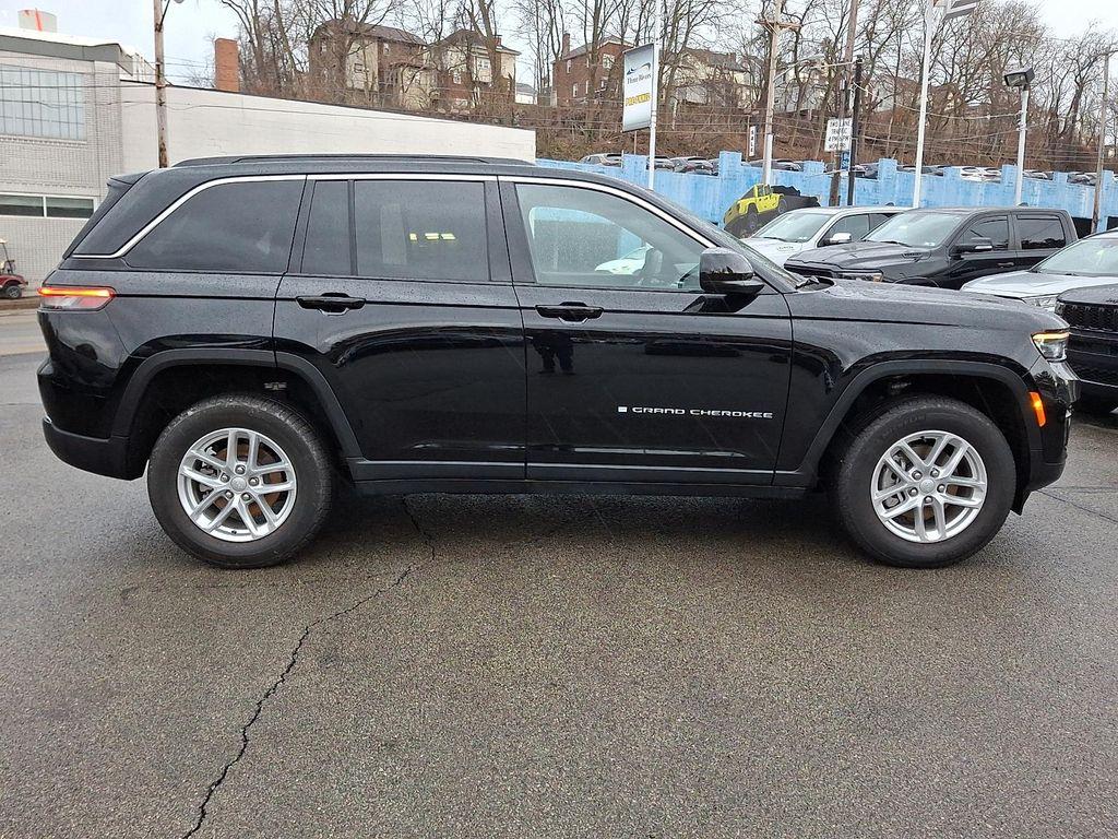 used 2025 Jeep Grand Cherokee car, priced at $35,939