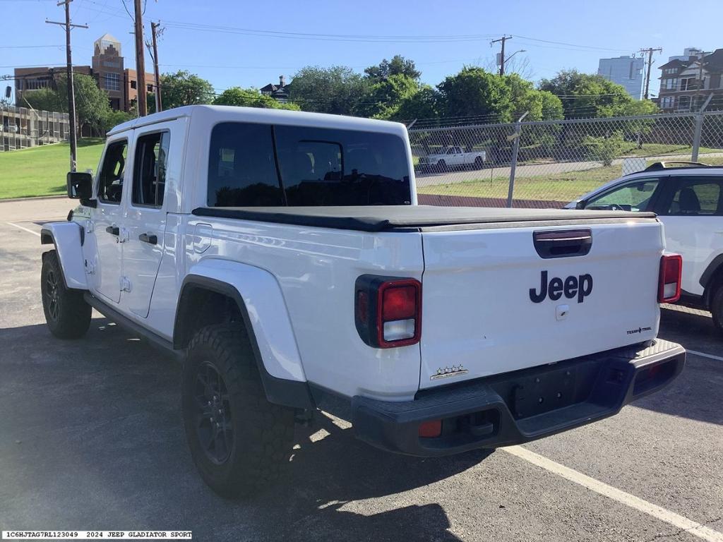 used 2024 Jeep Gladiator car, priced at $37,825