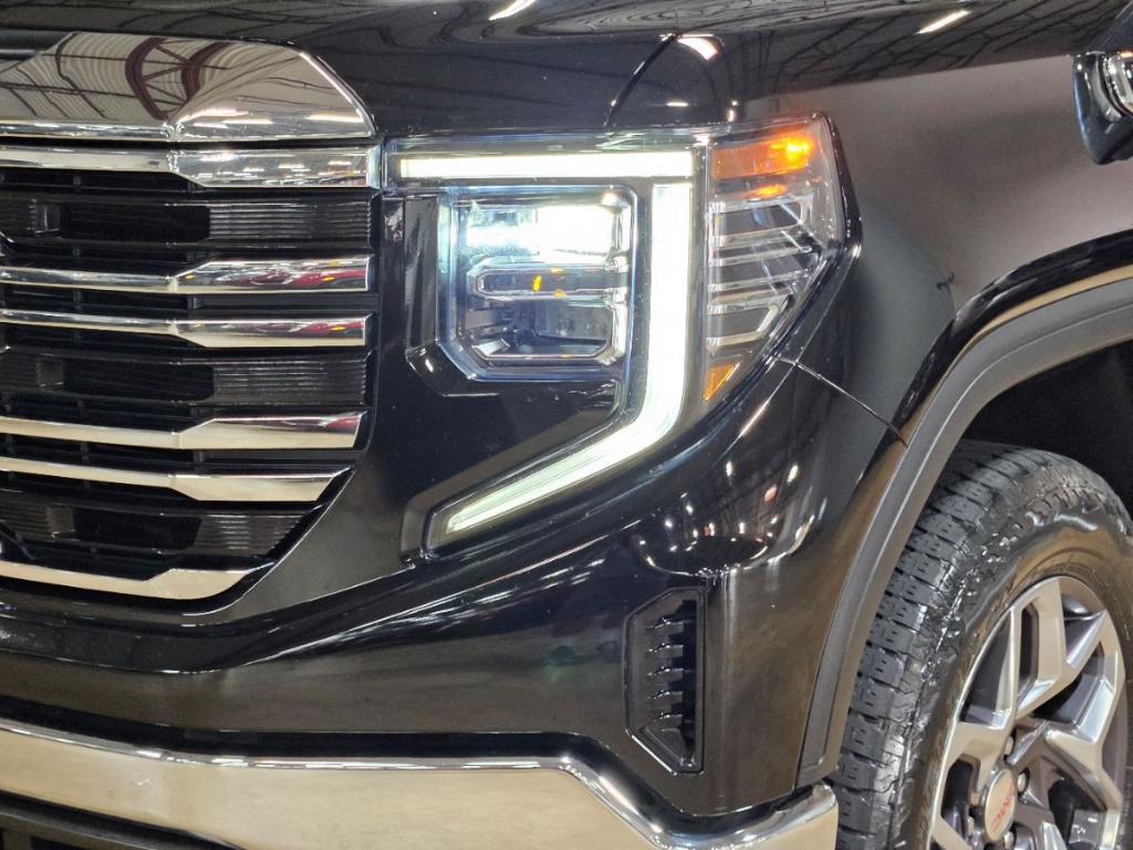 used 2023 GMC Sierra 1500 car, priced at $46,279