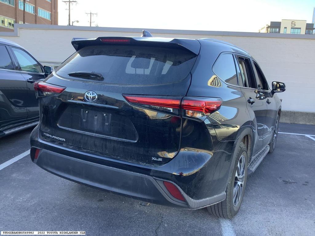 used 2022 Toyota Highlander car