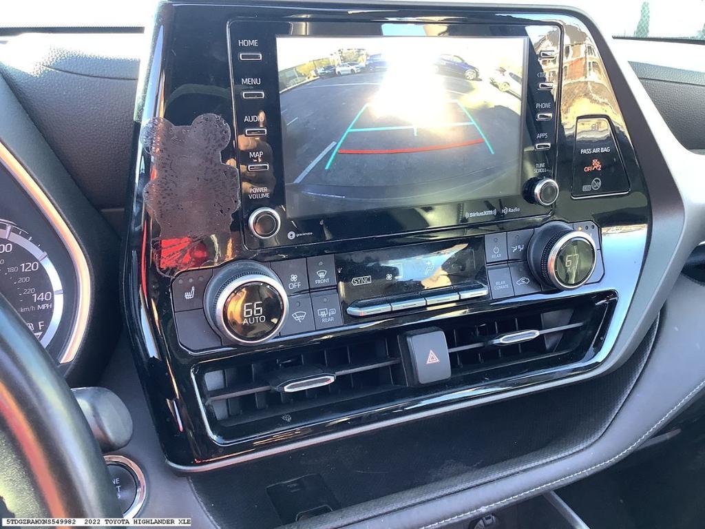 used 2022 Toyota Highlander car