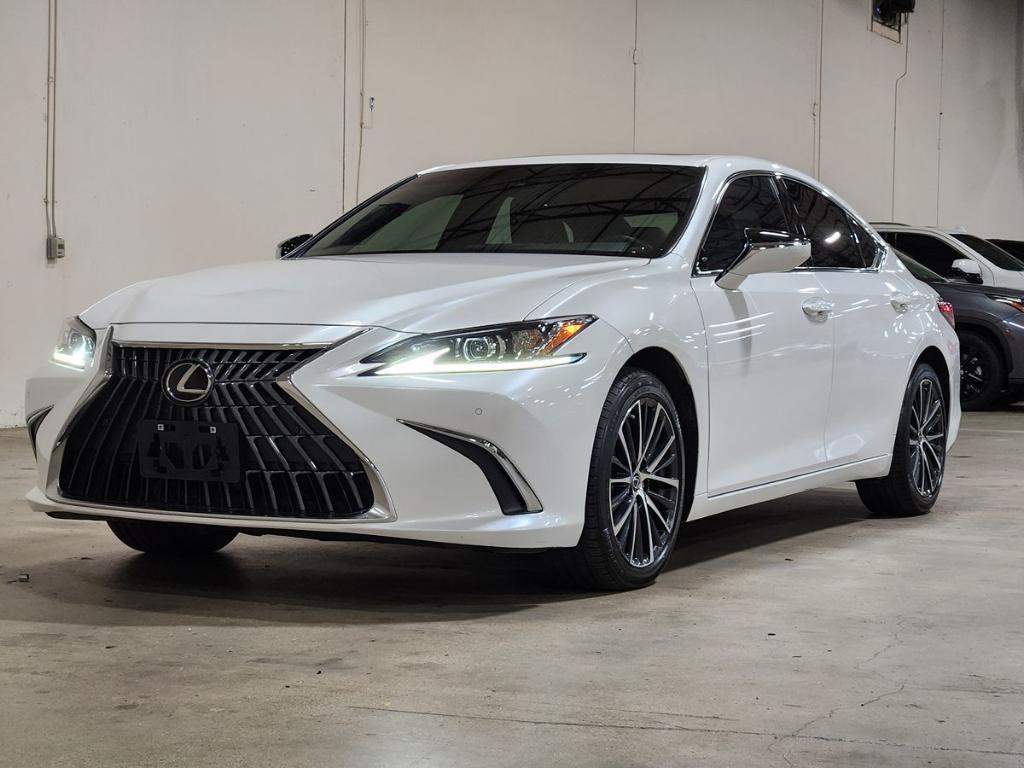 used 2024 Lexus ES 350 car, priced at $39,275