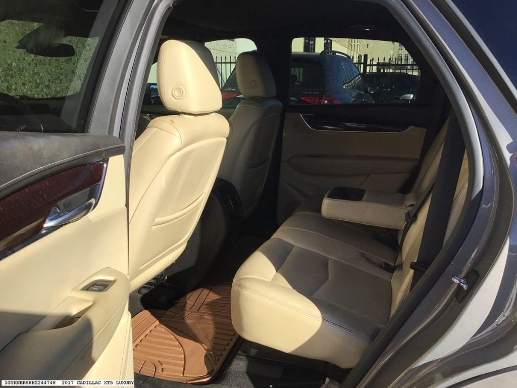 used 2017 Cadillac XT5 car, priced at $14,031