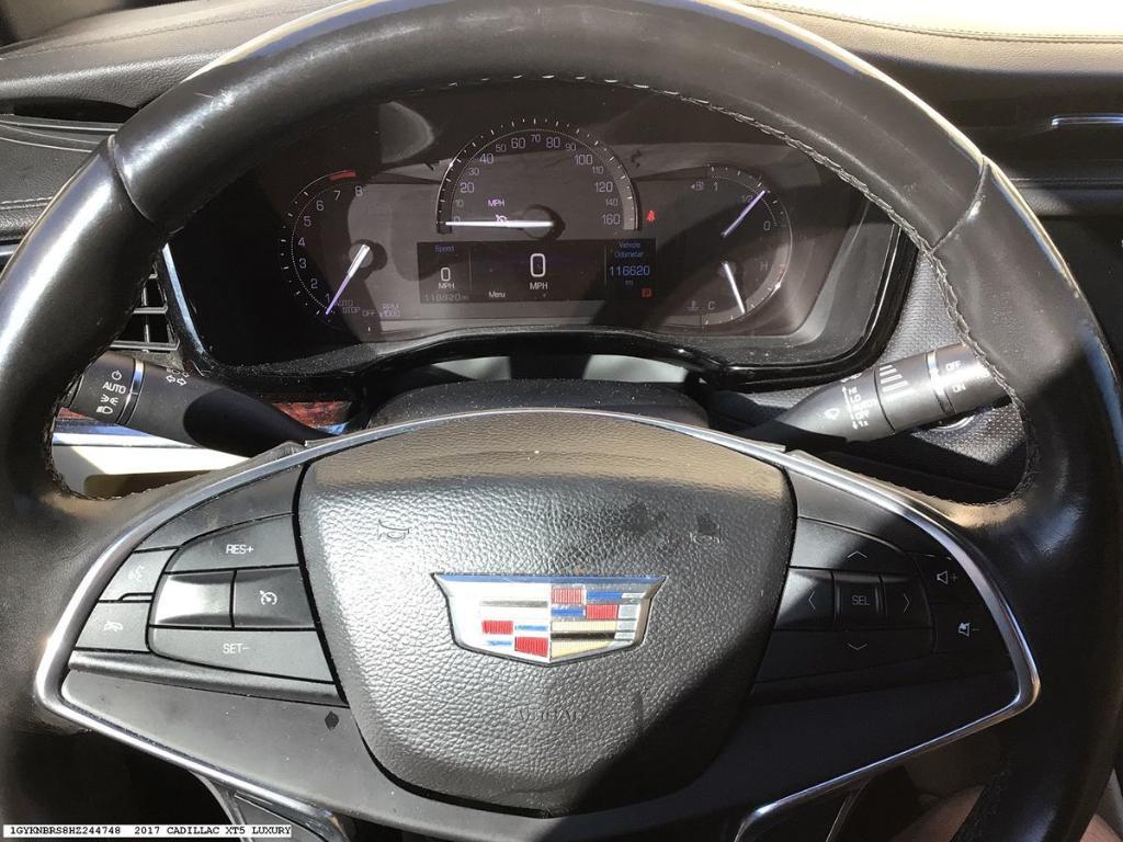 used 2017 Cadillac XT5 car, priced at $14,031