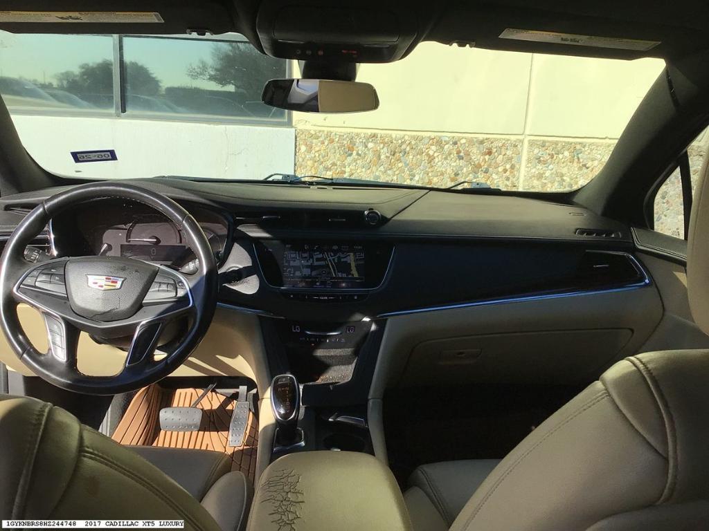 used 2017 Cadillac XT5 car, priced at $14,031