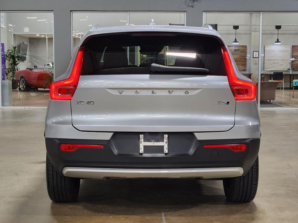 used 2019 Volvo XC40 car, priced at $22,546