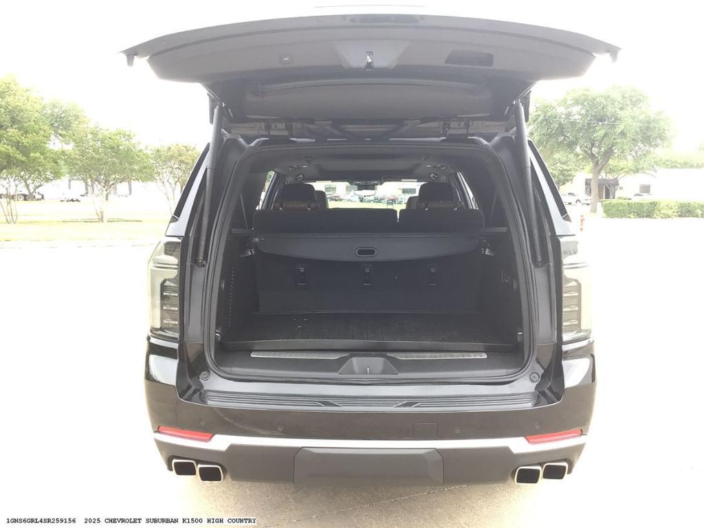 used 2025 Chevrolet Suburban car, priced at $81,817