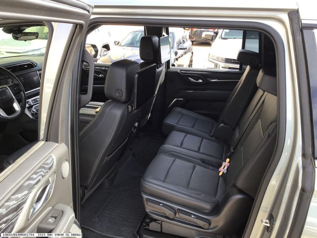 used 2023 GMC Yukon XL car, priced at $67,225