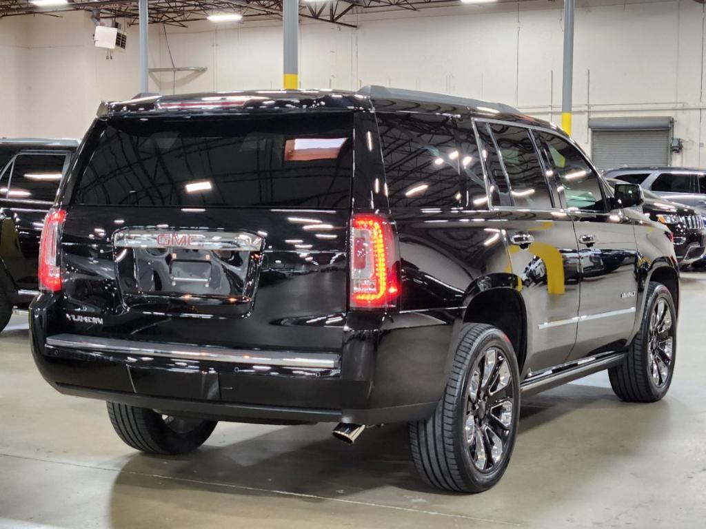 used 2019 GMC Yukon car, priced at $39,000