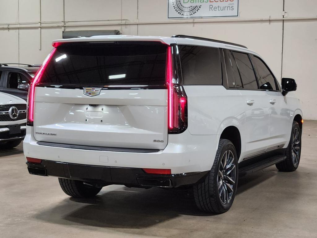 used 2021 Cadillac Escalade ESV car, priced at $53,288