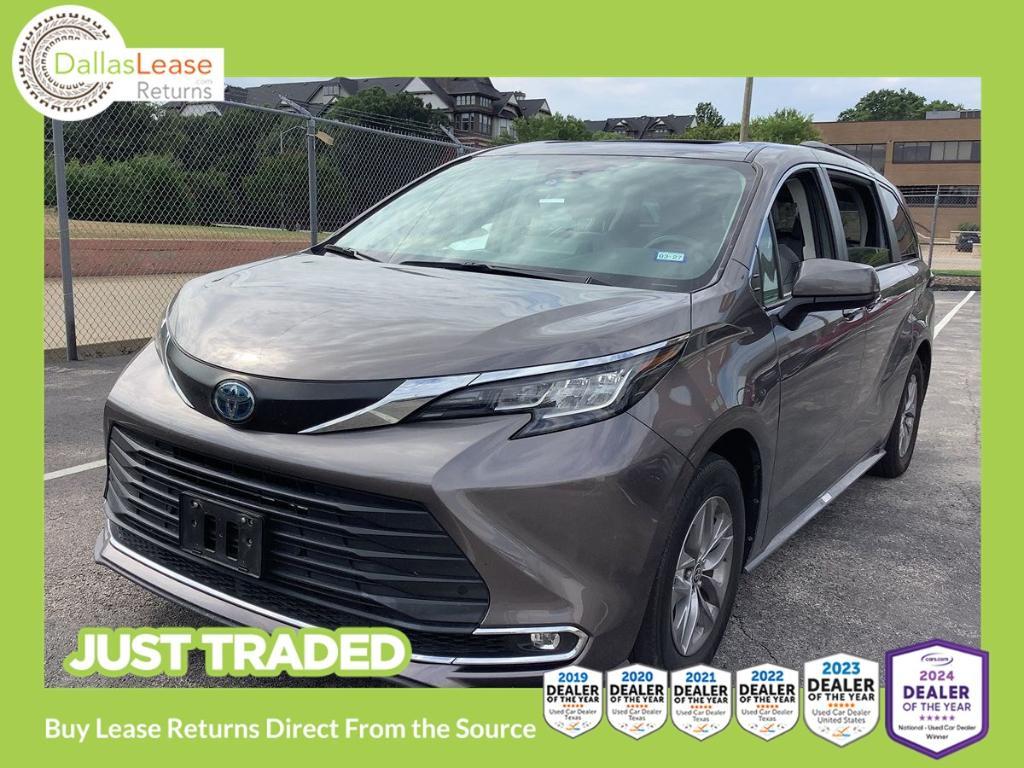 used 2022 Toyota Sienna car, priced at $42,202