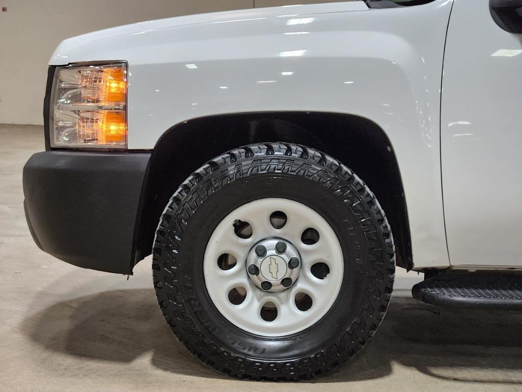 used 2011 Chevrolet Silverado 1500 car, priced at $15,335