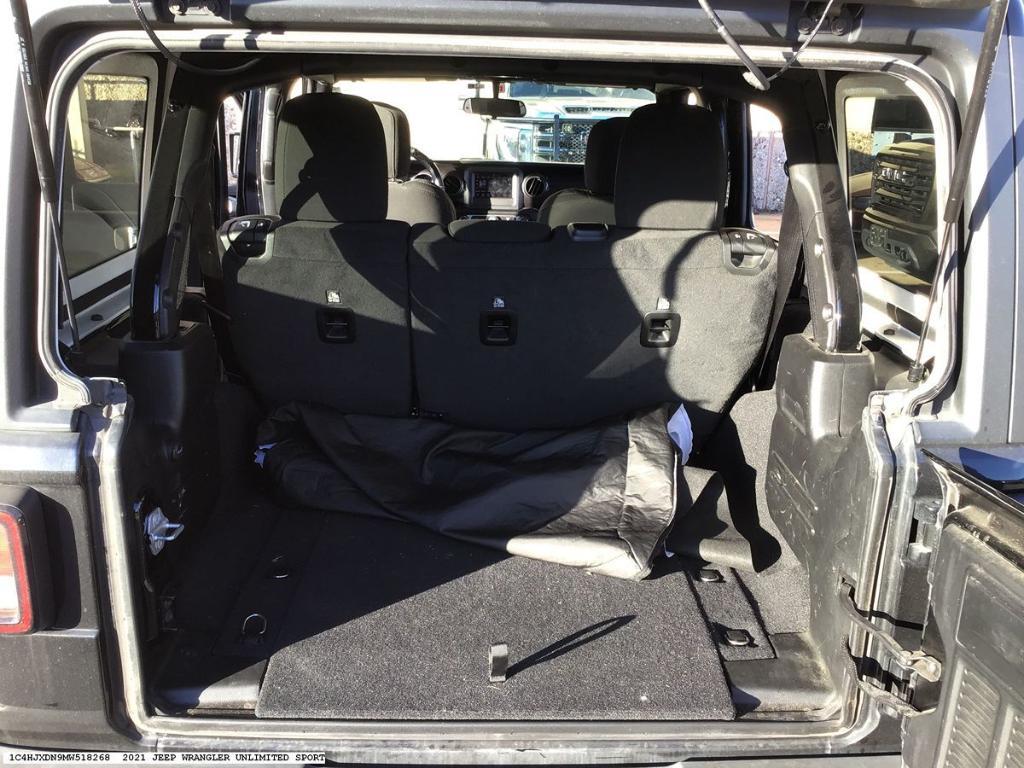 used 2021 Jeep Wrangler Unlimited car, priced at $31,121