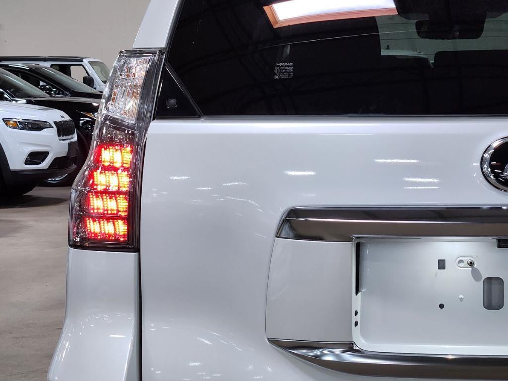 used 2023 Lexus GX 460 car, priced at $55,885