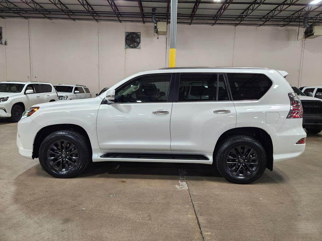 used 2023 Lexus GX 460 car, priced at $55,885