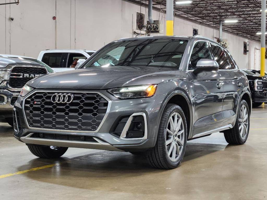 used 2022 Audi SQ5 car, priced at $29,842