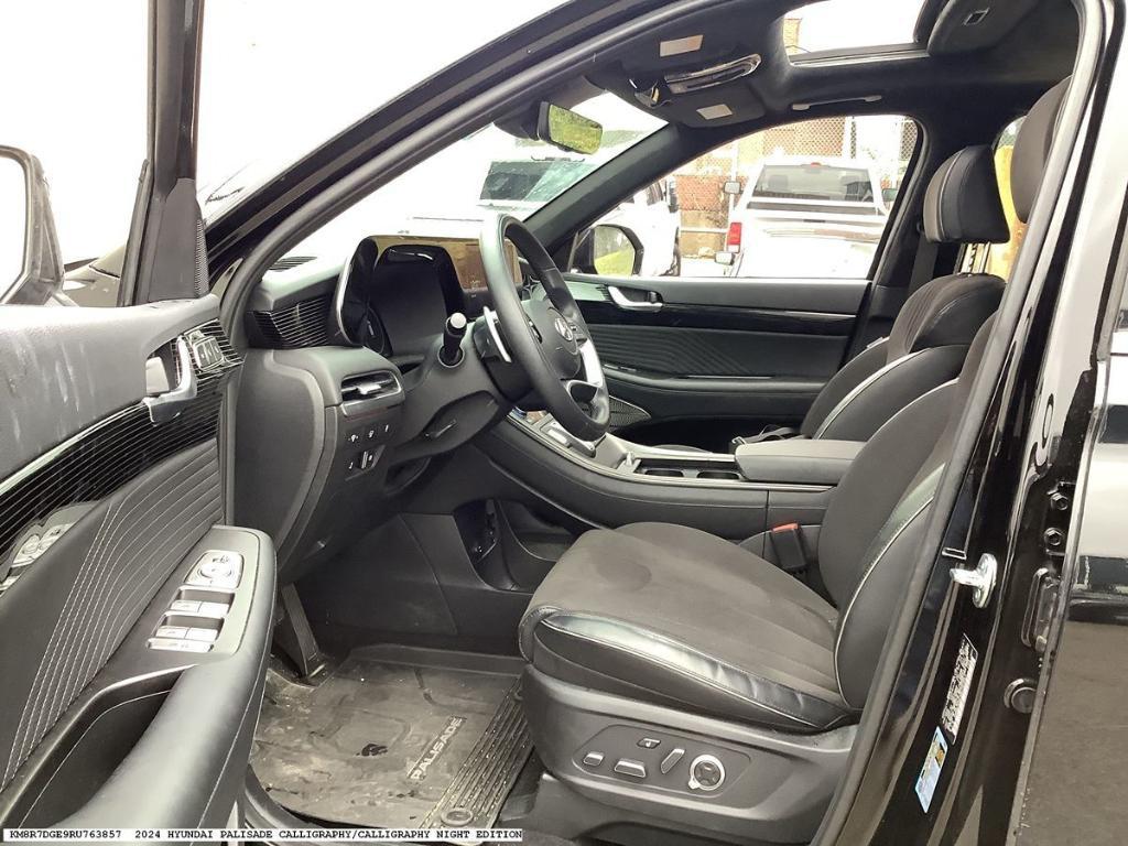 used 2024 Hyundai Palisade car, priced at $39,967