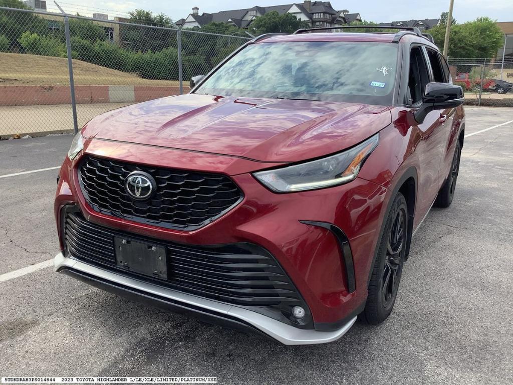 used 2023 Toyota Highlander car, priced at $39,062