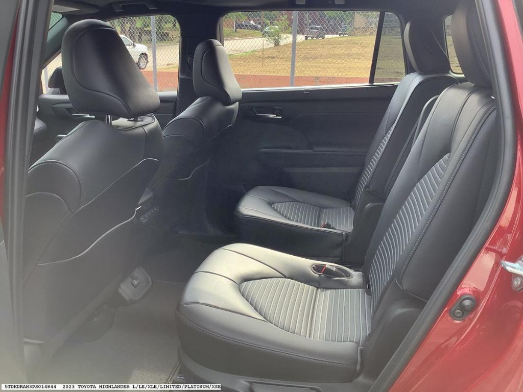 used 2023 Toyota Highlander car, priced at $39,062