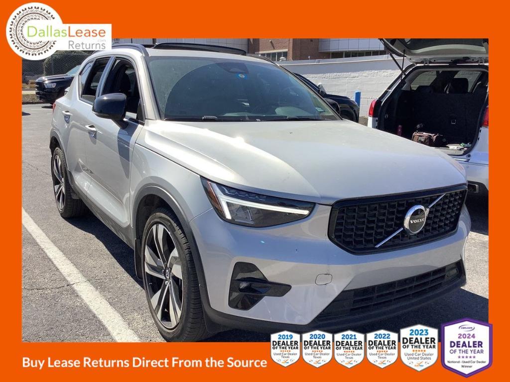 used 2023 Volvo XC40 car, priced at $30,835