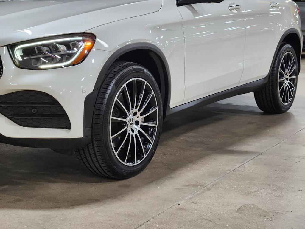used 2022 Mercedes-Benz GLC 300 car, priced at $27,860