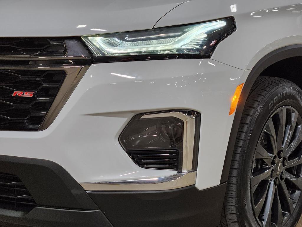 used 2023 Chevrolet Traverse car, priced at $37,312