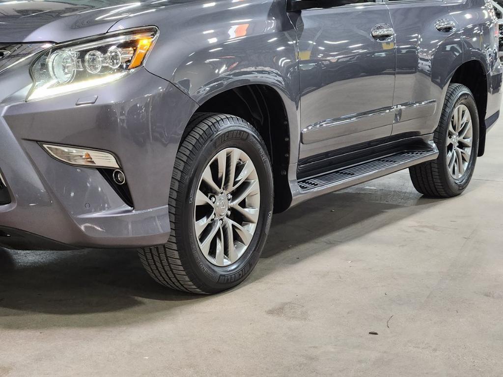 used 2017 Lexus GX 460 car, priced at $27,759