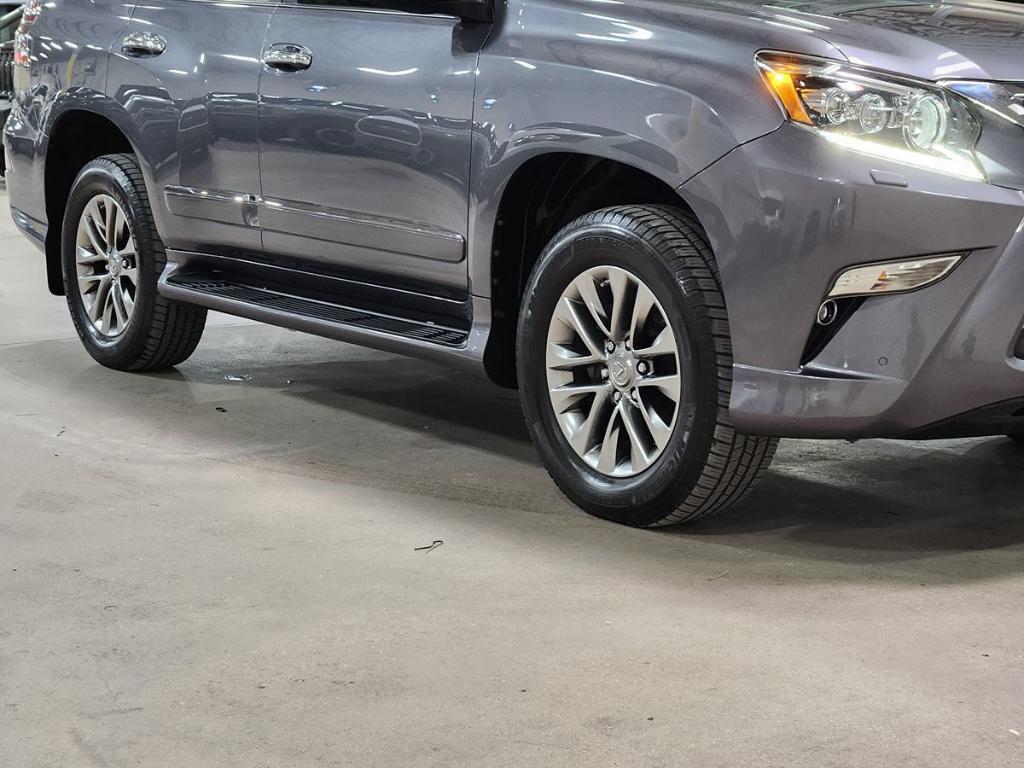 used 2017 Lexus GX 460 car, priced at $27,759