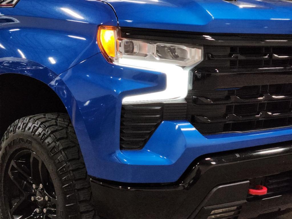 used 2022 Chevrolet Silverado 1500 car, priced at $49,996