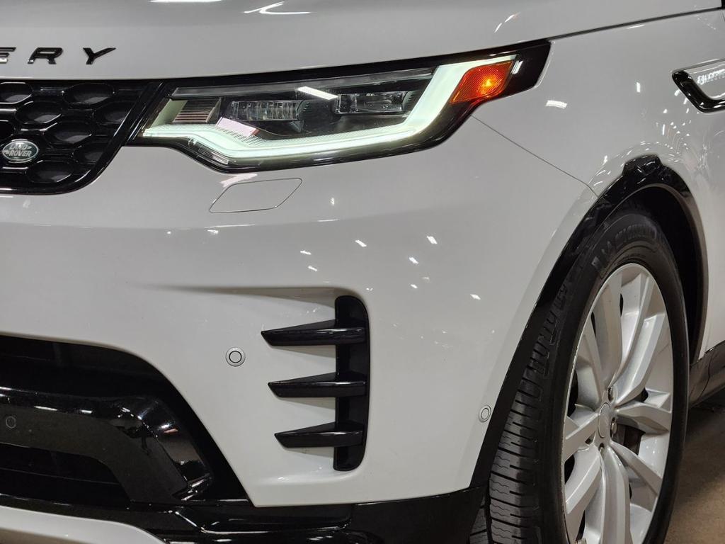 used 2024 Land Rover Discovery car, priced at $44,832