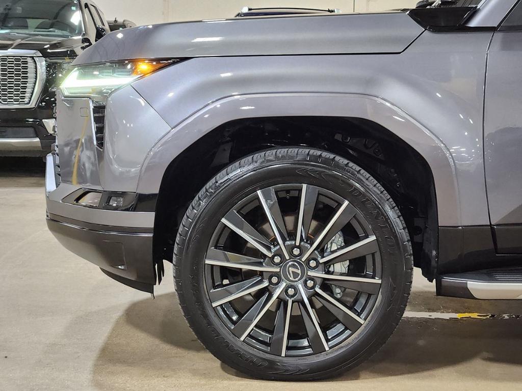 used 2024 Lexus GX 550 car, priced at $86,546