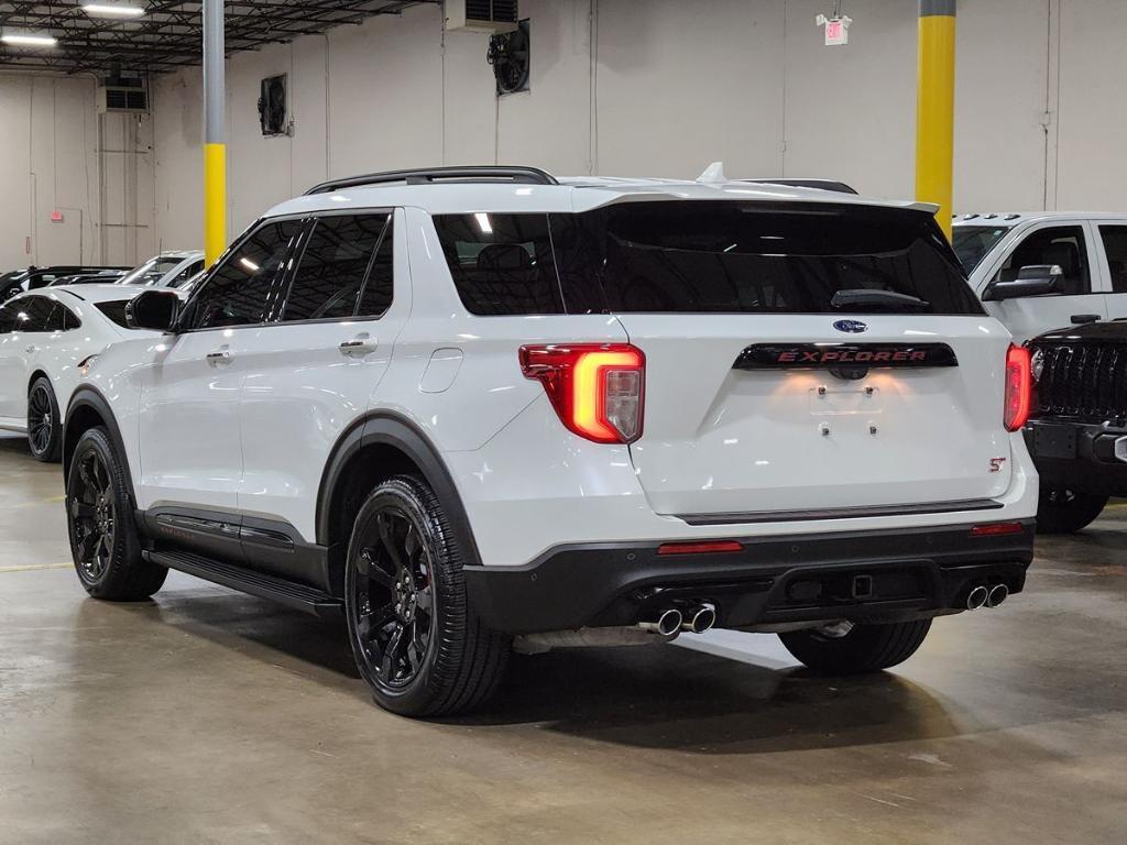 used 2022 Ford Explorer car, priced at $31,144