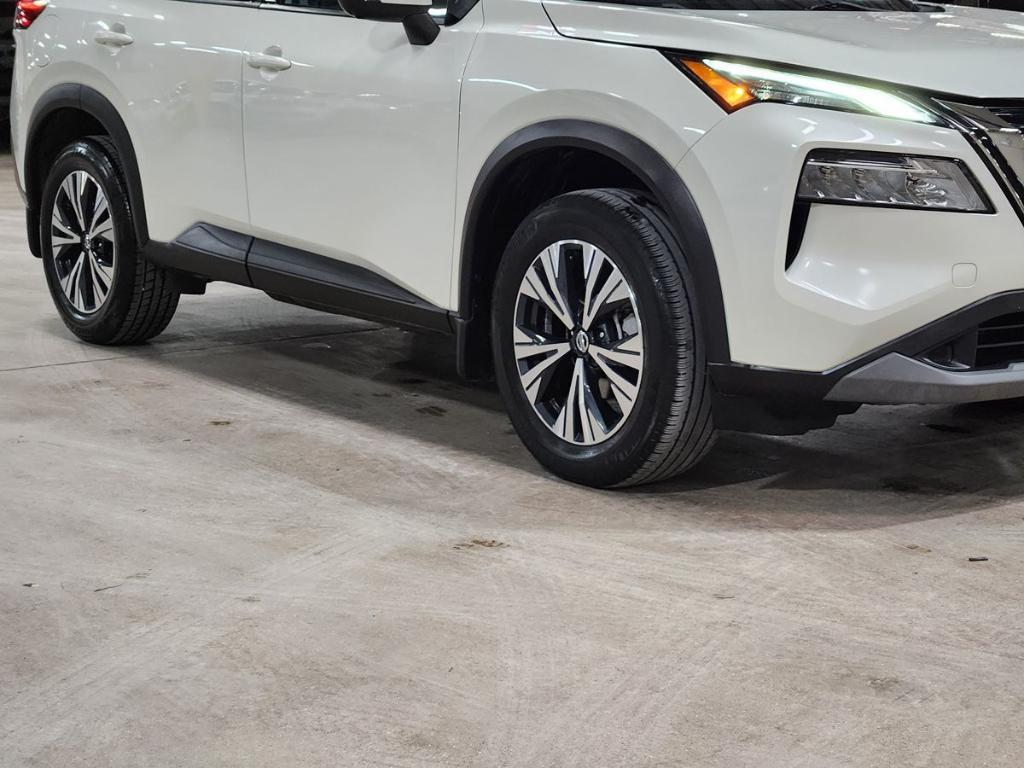 used 2021 Nissan Rogue car, priced at $19,995