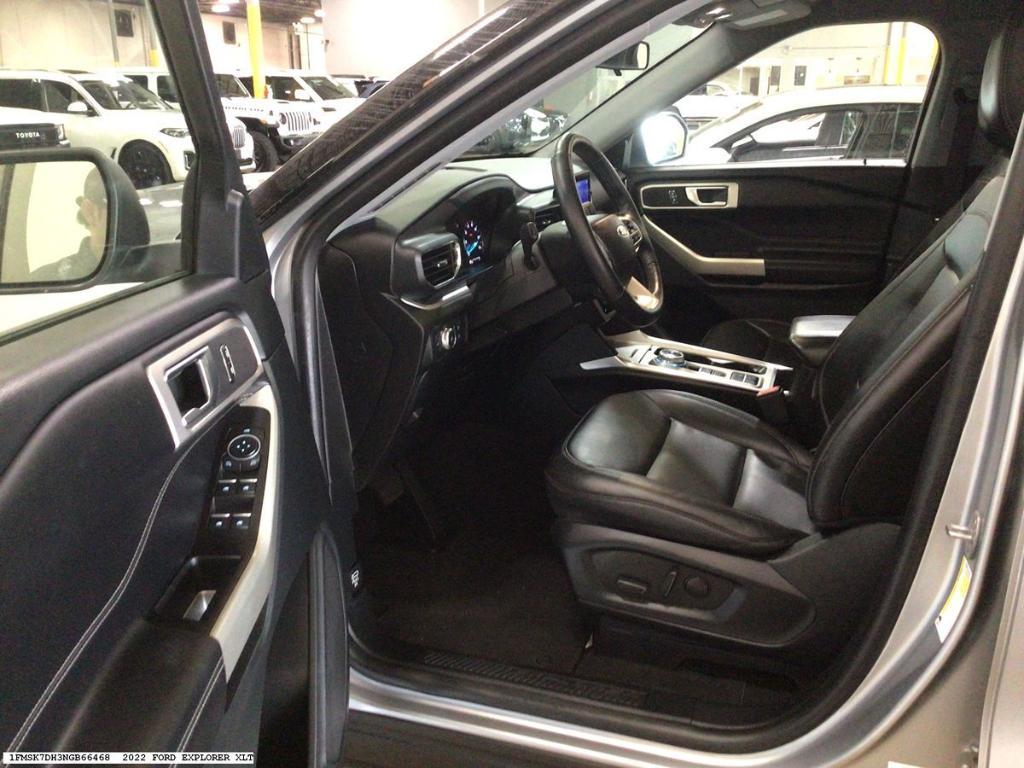 used 2022 Ford Explorer car, priced at $31,524