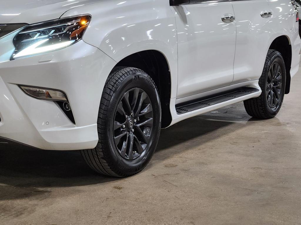 used 2022 Lexus GX 460 car, priced at $49,062