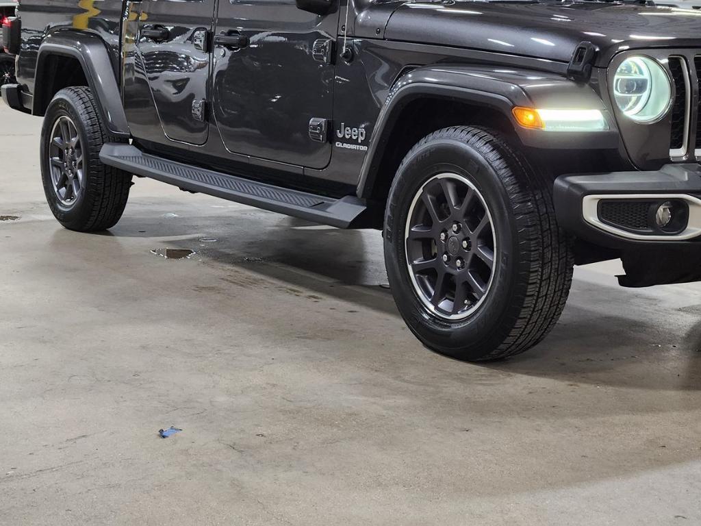 used 2021 Jeep Gladiator car, priced at $28,312