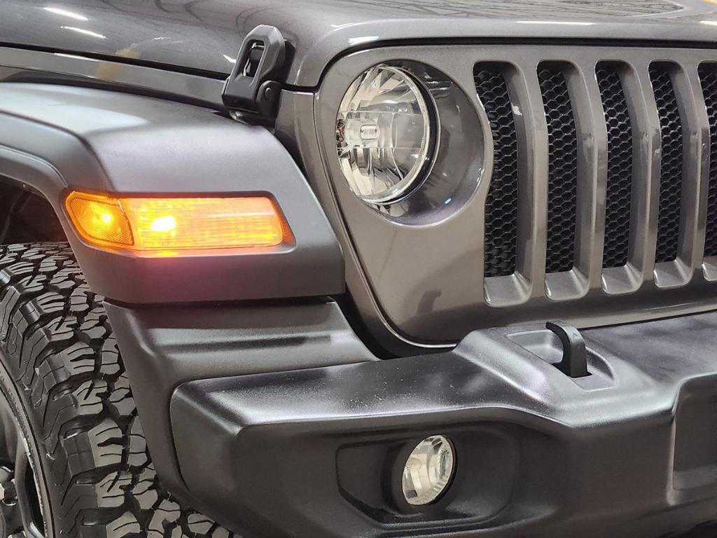 used 2018 Jeep Wrangler Unlimited car, priced at $21,824