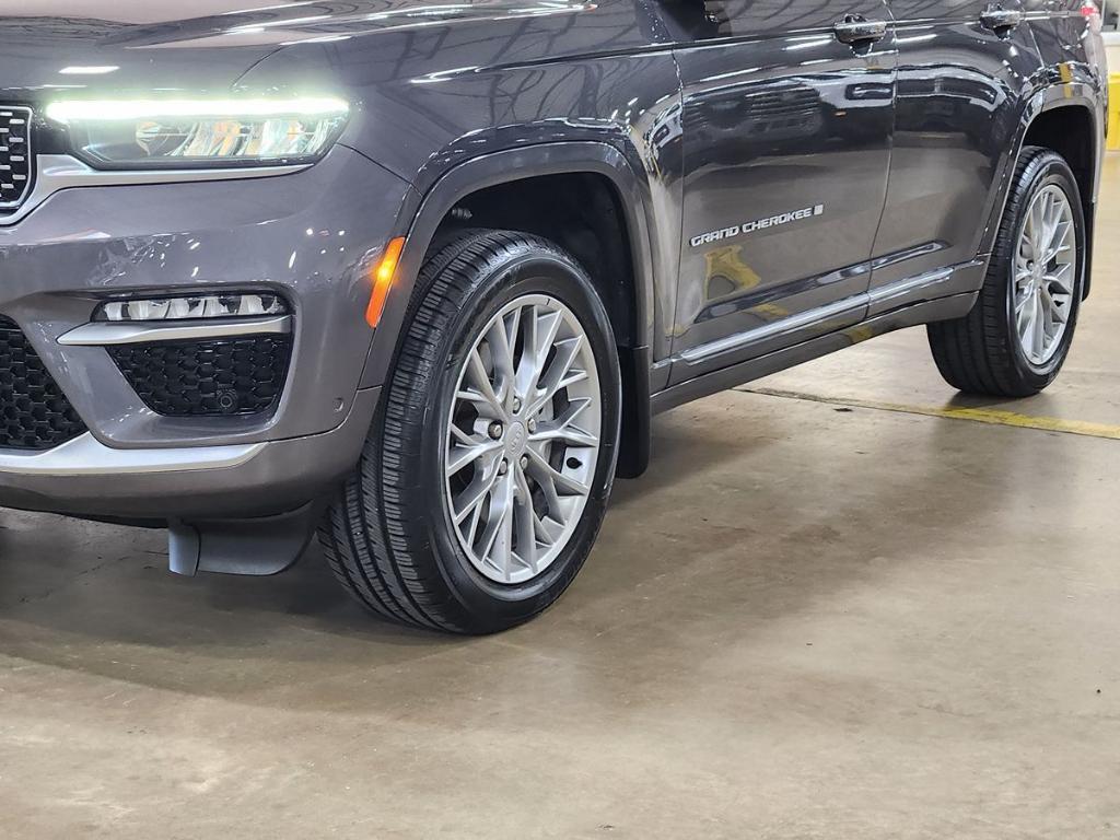 used 2022 Jeep Grand Cherokee car, priced at $39,922