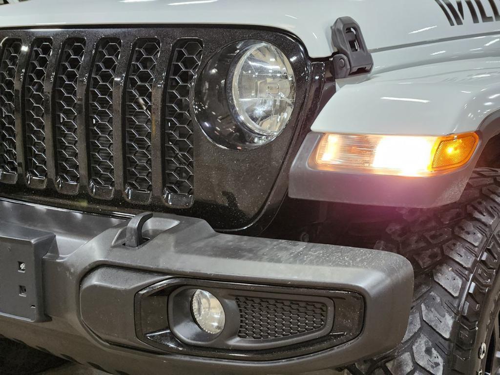 used 2021 Jeep Gladiator car, priced at $30,589