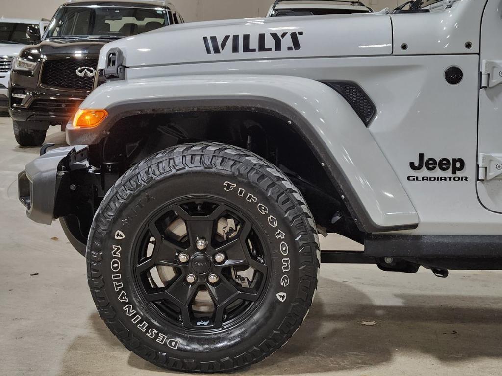 used 2021 Jeep Gladiator car, priced at $30,589