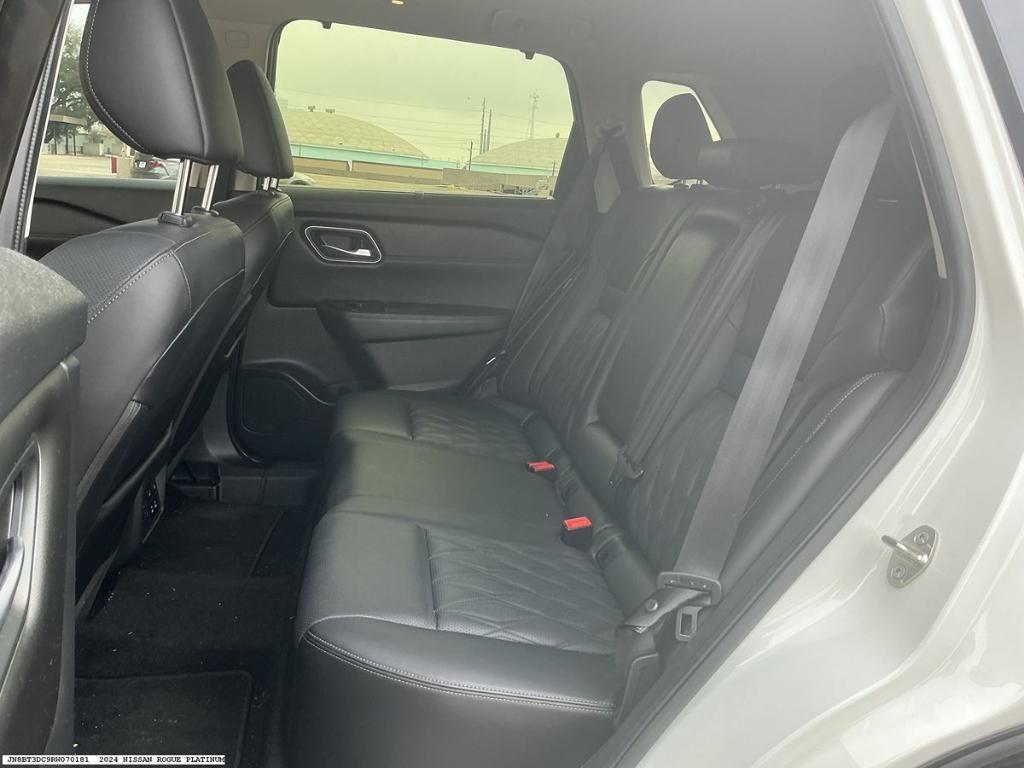 used 2024 Nissan Rogue car, priced at $32,027