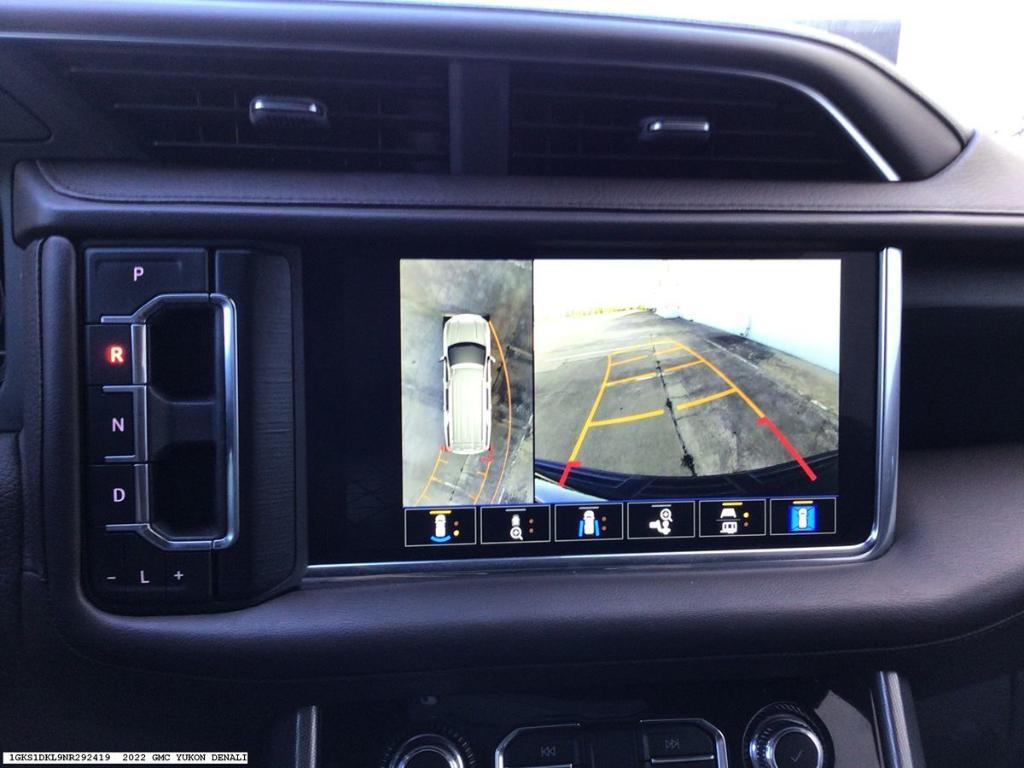 used 2022 GMC Yukon car, priced at $52,844