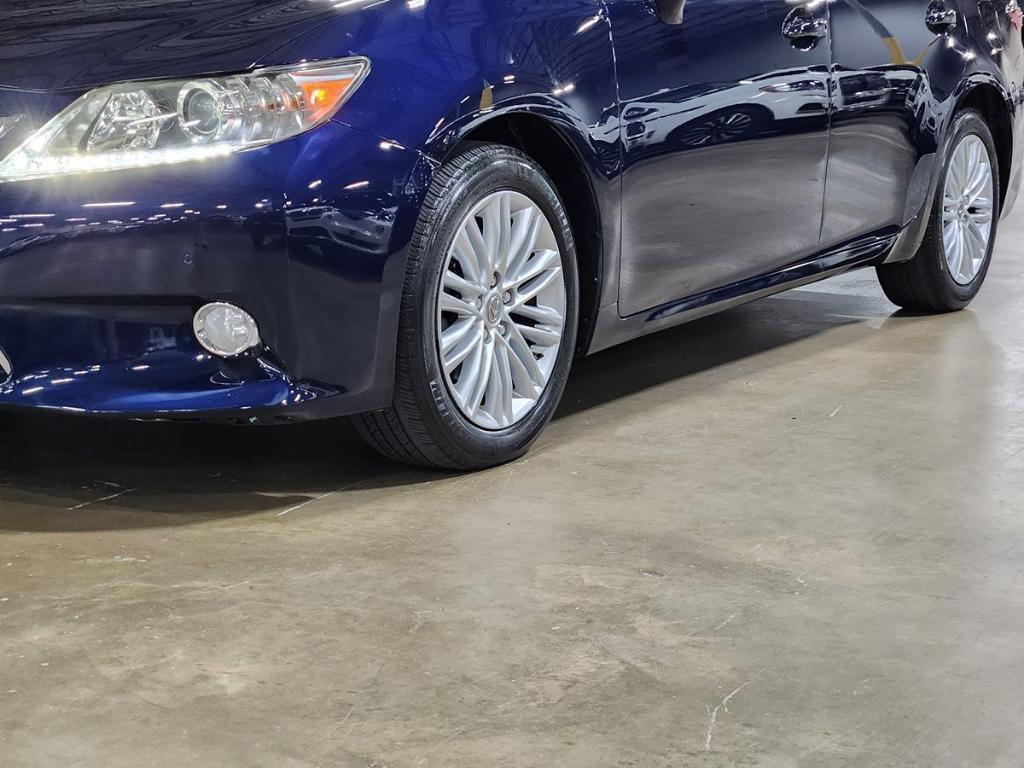 used 2013 Lexus ES 350 car, priced at $16,746