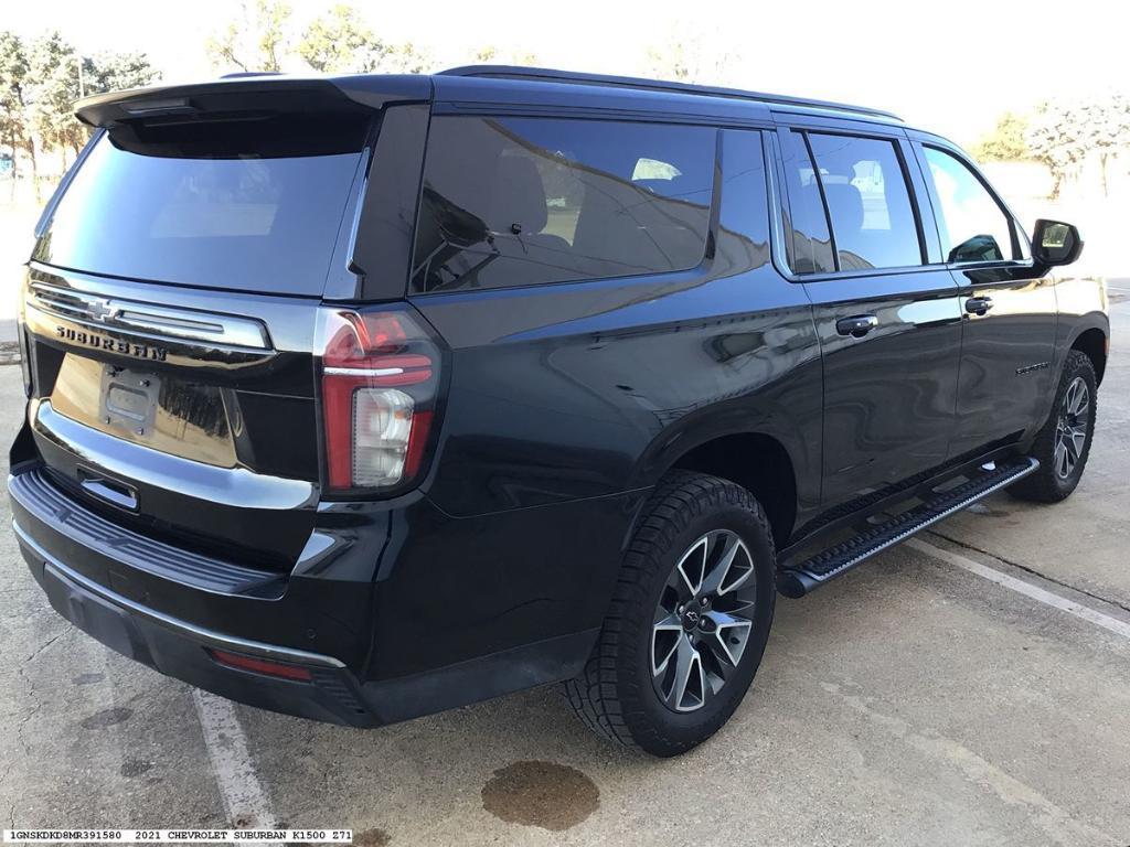 used 2021 Chevrolet Suburban car, priced at $44,912