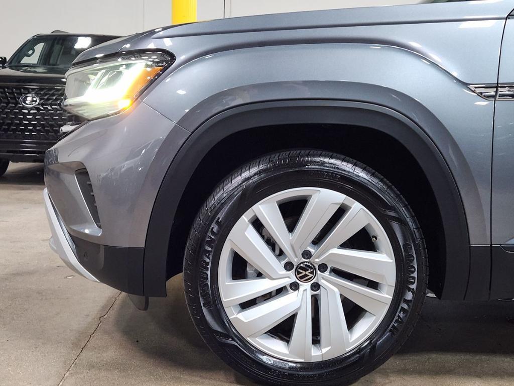 used 2023 Volkswagen Atlas Cross Sport car, priced at $26,462